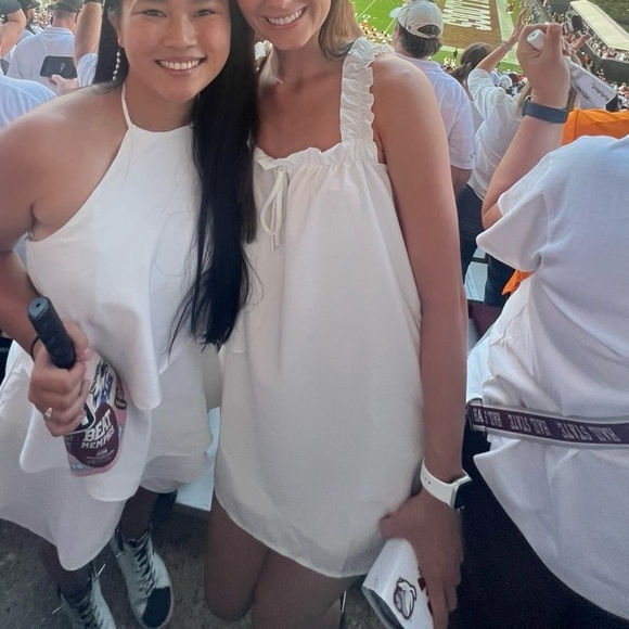 Dress! - Picture 4 of 4